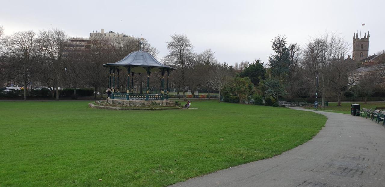 Tivoli Bungalow Weston-super-Mare Kültér fotó